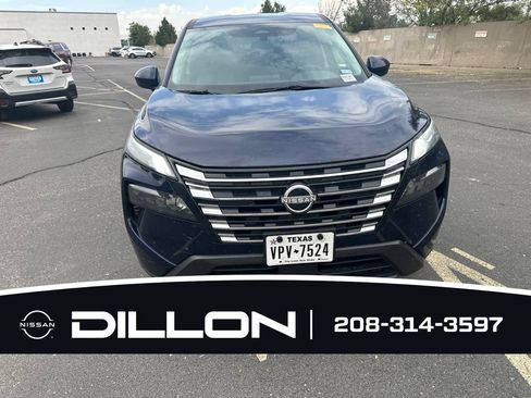 Used 2025 Nissan Rogue SV AWD/4WD image 15