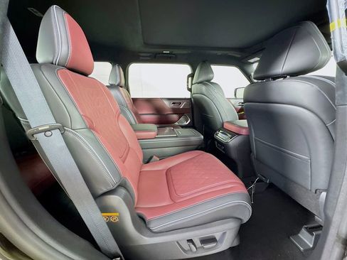 New 2026 INFINITI QX80 Autograph w/ Premium Cargo Package image 37