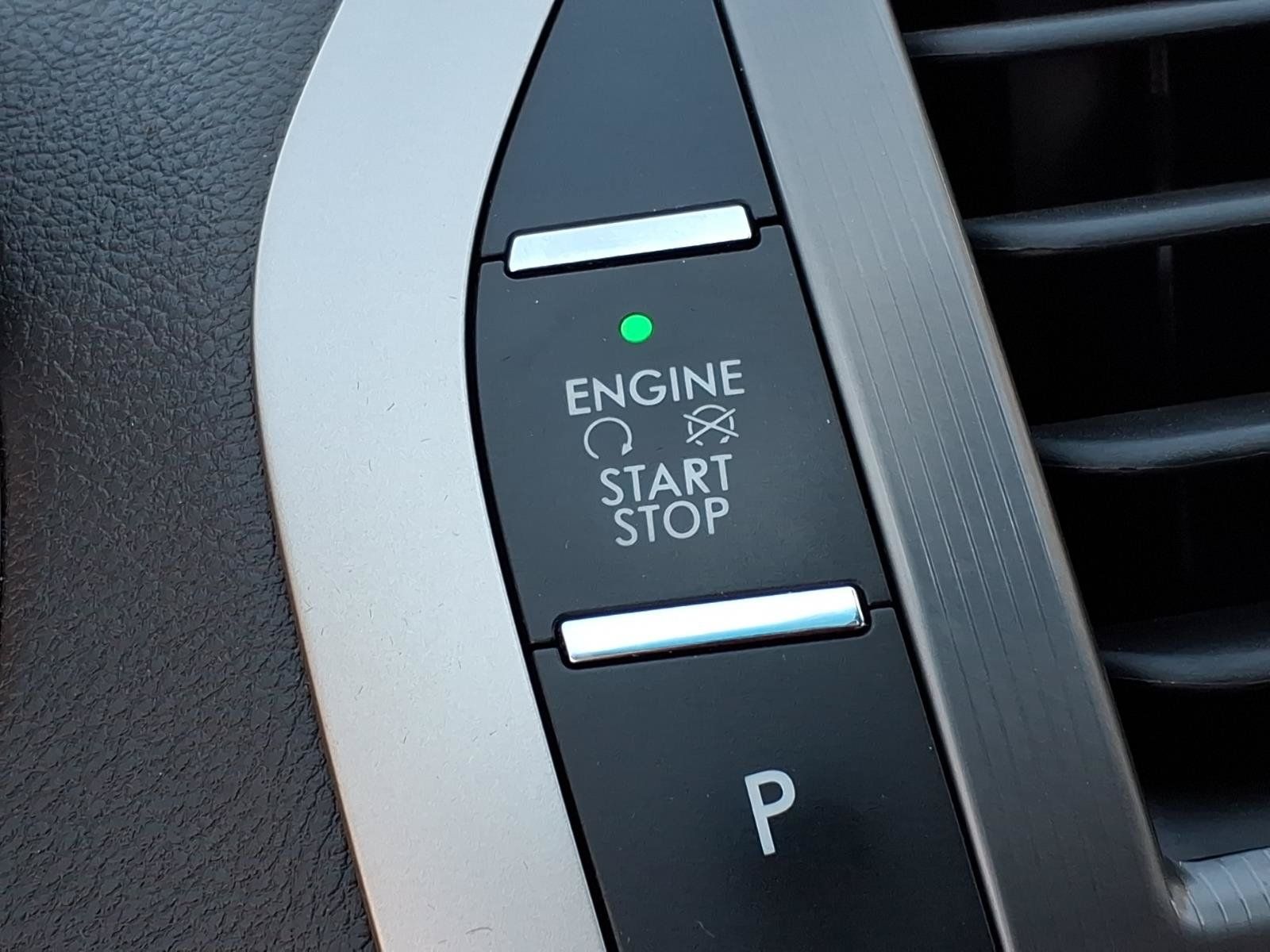 Used 2017 Lincoln MKZ Reserve w/ Technology Package FWD image 24