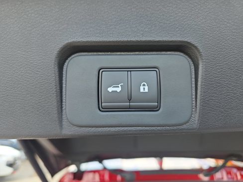 New 2026 Nissan Rogue SV w/ Cold Weather Package AWD/4WD image 13