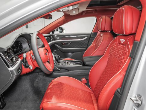 New 2026 Bentley Flying Spur Plug-In Hybrid AWD/4WD image 17