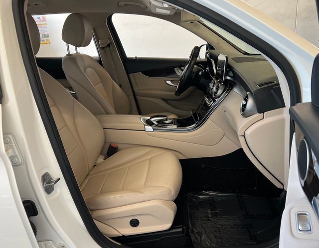 Used 2016 Mercedes-Benz GLC 300 image 39