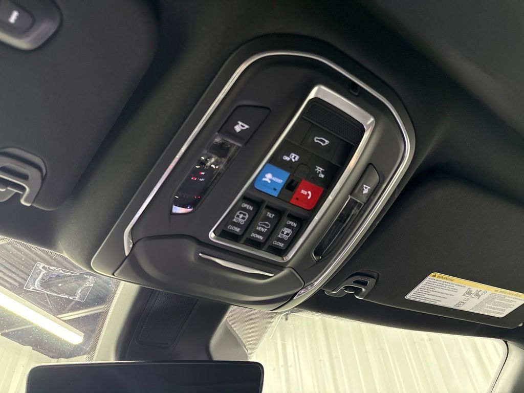 Used 2023 Jeep Wagoneer Series II w/ Premium Group I RWD image 26