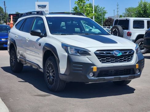 Used 2022 Subaru Outback Wilderness AWD/4WD image 3