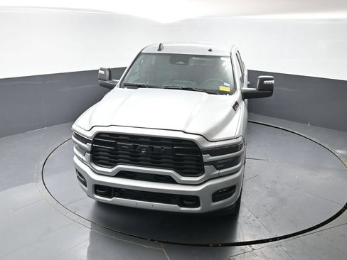 Used 2026 RAM 2500 Big Horn AWD/4WD image 18