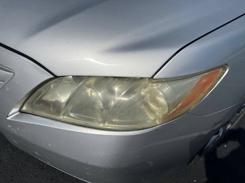 Used 2009 Toyota Camry XLE FWD image 13