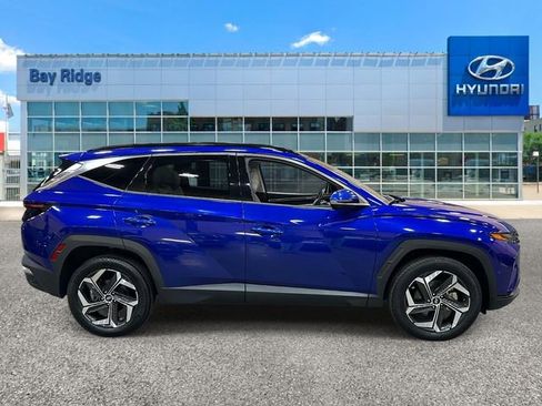 Used 2024 Hyundai Tucson Limited AWD/4WD image 2