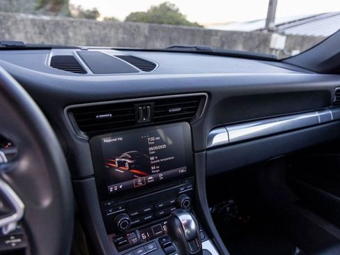 Certified 2019 Porsche 911 Carrera 4S image 66