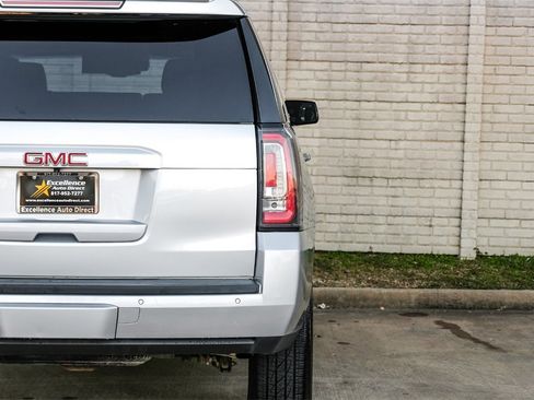 Used 2018 GMC Yukon SLT w/ Open Road Package image 52