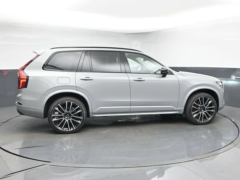 New 2026 Volvo XC90 B6 Ultra w/ Protection Package Premier AWD/4WD image 9
