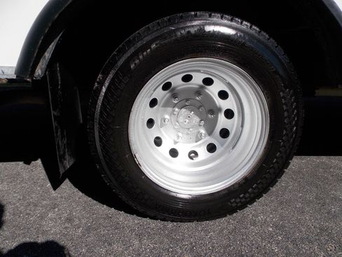 Used 2022 Ford Transit 350 DRW image 19