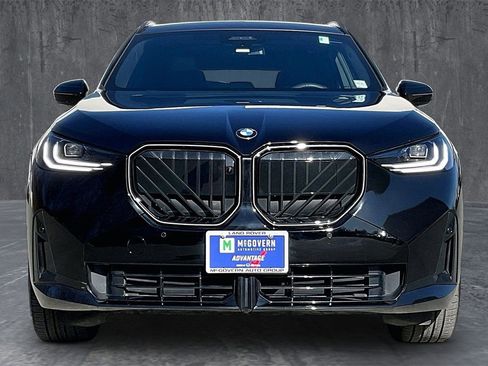 Used 2025 BMW X3 xDrive30i image 2