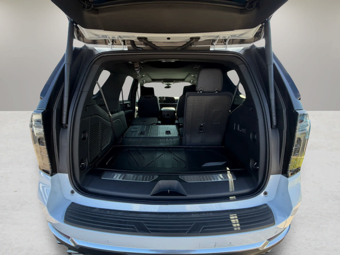 New 2026 Chevrolet Tahoe High Country AWD/4WD image 46