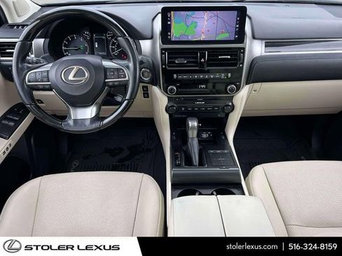 Certified 2023 Lexus GX 460 Premium w/ Premium Package AWD/4WD image 19