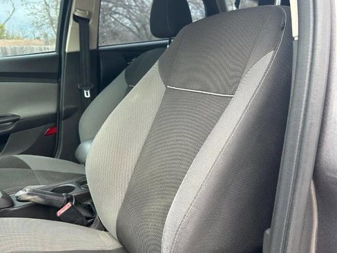 Used 2012 Ford Focus SE image 14