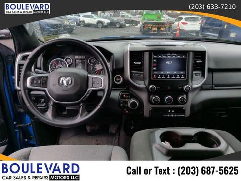 Used 2021 RAM 1500 Big Horn AWD/4WD image 14