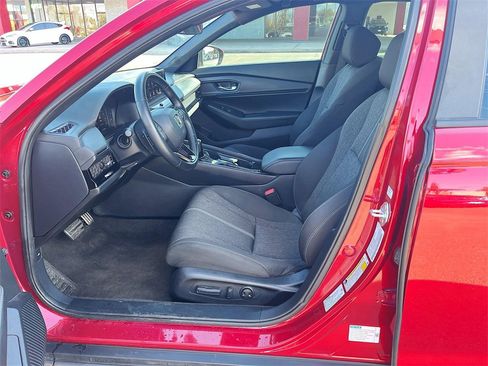 Used 2023 Honda Accord Sport image 19