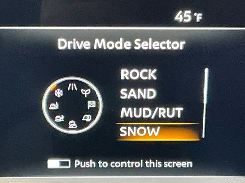 Used 2025 Nissan Armada Platinum Reserve image 6