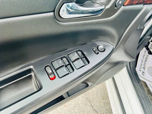 Used 2016 Chevrolet Impala Limited LS image 14