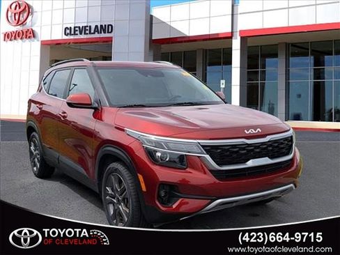 Used 2023 Kia Seltos S FWD image 1