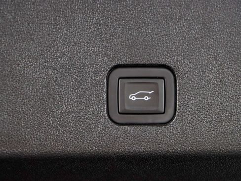 Used 2024 Cadillac XT6 Premium Luxury AWD/4WD image 32