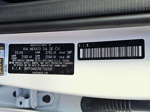 Used 2024 Kia Forte LXS FWD image 26