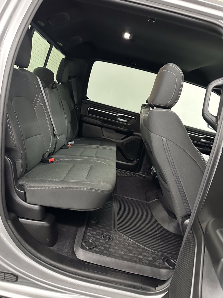 Used 2025 RAM 1500 Big Horn AWD/4WD image 31