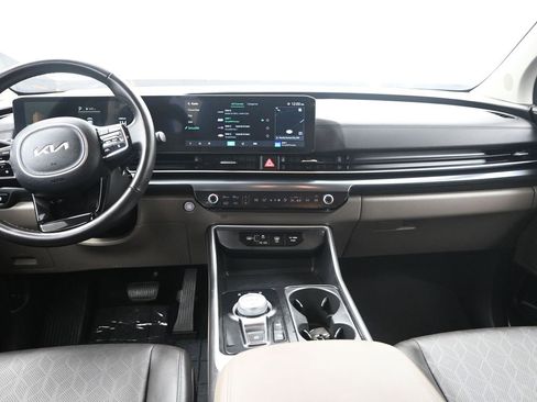 Certified 2025 Kia Carnival LXS image 31