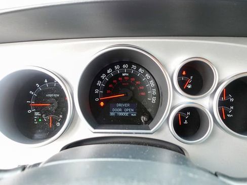 Used 2008 Toyota Sequoia Platinum image 18