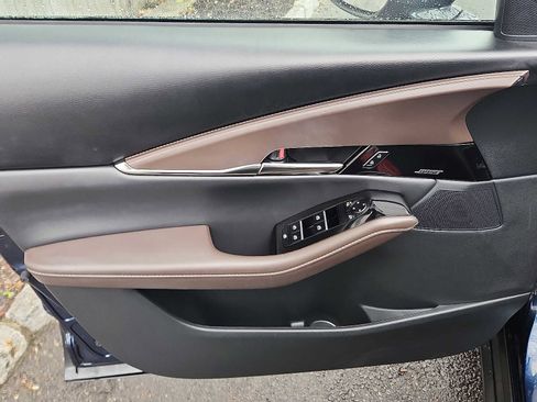 Used 2023 MAZDA CX-30 AWD 2.5 S w/ Premium Package image 12