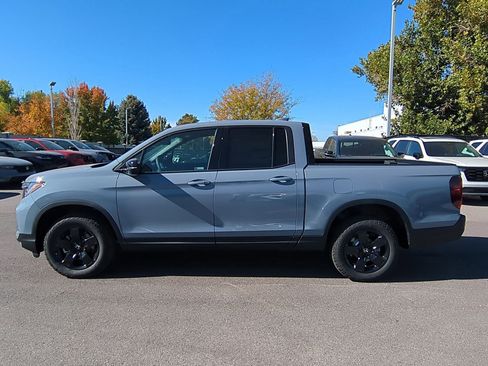 New 2026 Honda Ridgeline Black Edition image 8