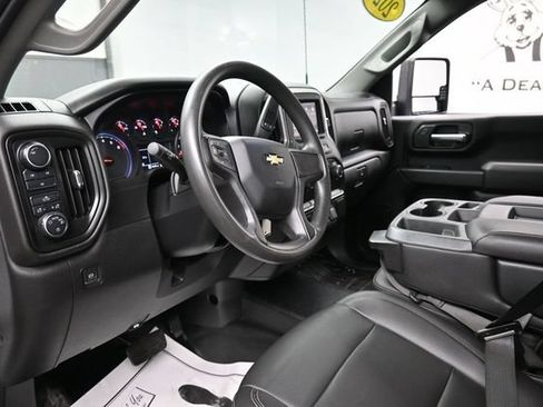 Used 2020 Chevrolet Silverado 2500 W/T w/ WT Convenience Package AWD/4WD image 15