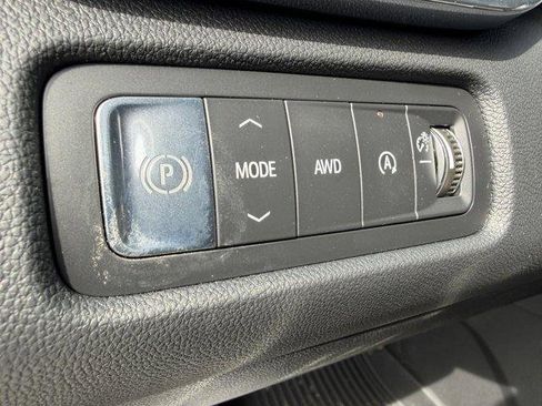 New 2026 GMC Acadia Denali w/ Super Cruise Package image 17