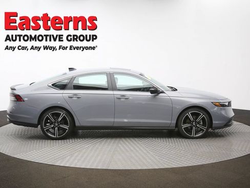 Used 2025 Honda Accord Sport image 42