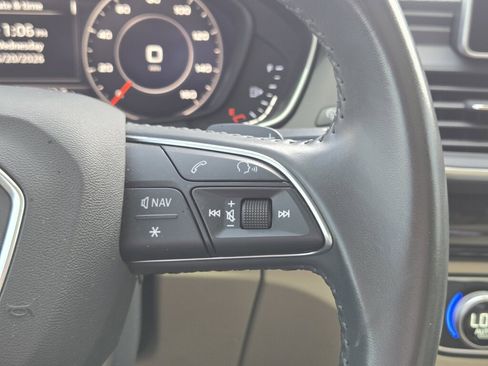 Used 2018 Audi Q5 2.0T Premium AWD/4WD image 19