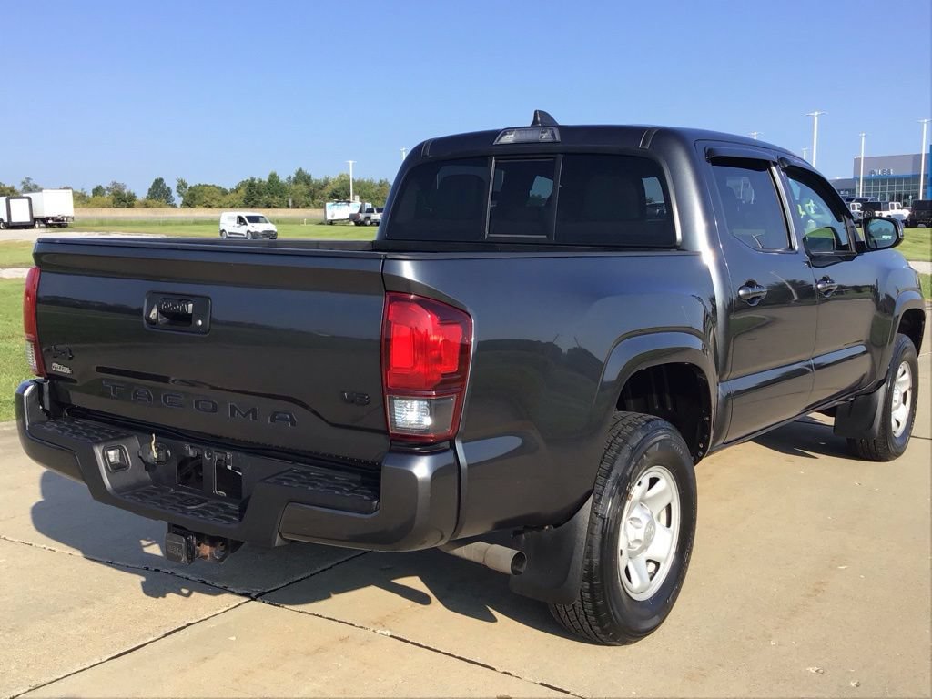 Used 2023 Toyota Tacoma SR AWD/4WD image 6