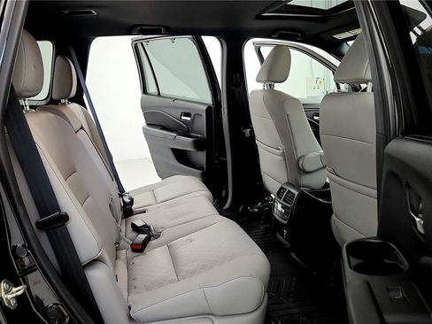 Used 2019 Honda Passport Elite image 18