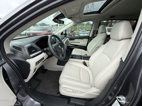 New 2026 Honda Odyssey EX-L image 12