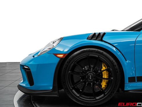 Used 2019 Porsche 911 GT3 RS RWD image 16