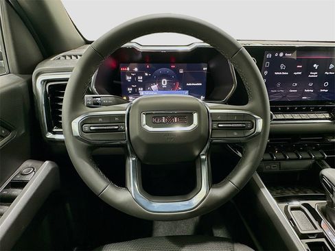 New 2026 GMC Canyon Elevation w/ Convenience Package image 11