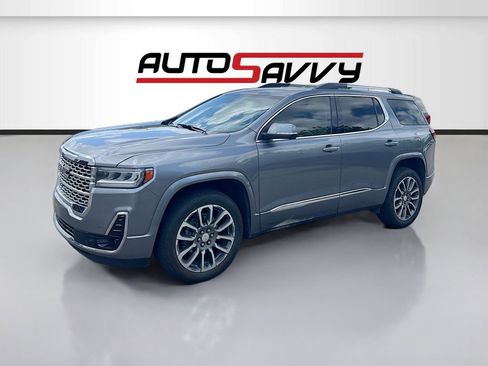 Used 2022 GMC Acadia Denali w/ Denali Technology Package image 3