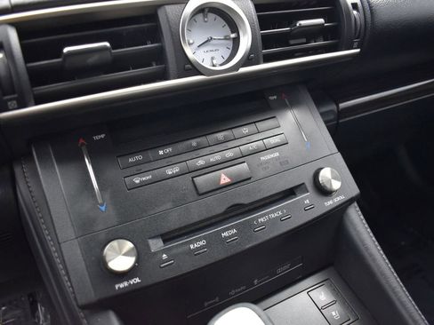 Used 2015 Lexus RC 350 w/ Navigation System Package image 23