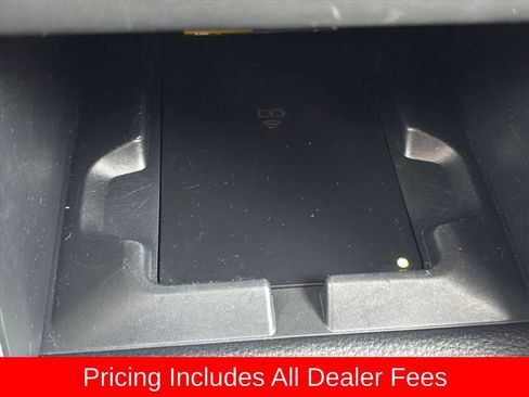 Used 2024 Toyota Corolla Cross XLE w/ Convenience Package AWD/4WD image 21