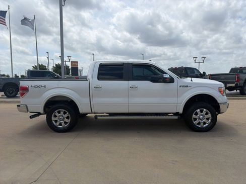Used 2014 Ford F150 Lariat w/ Lariat Chrome Package AWD/4WD image 6