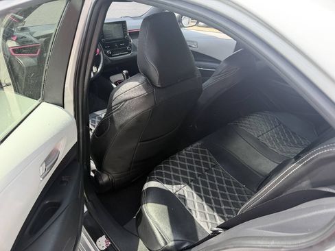 Used 2020 Toyota Corolla SE FWD image 16
