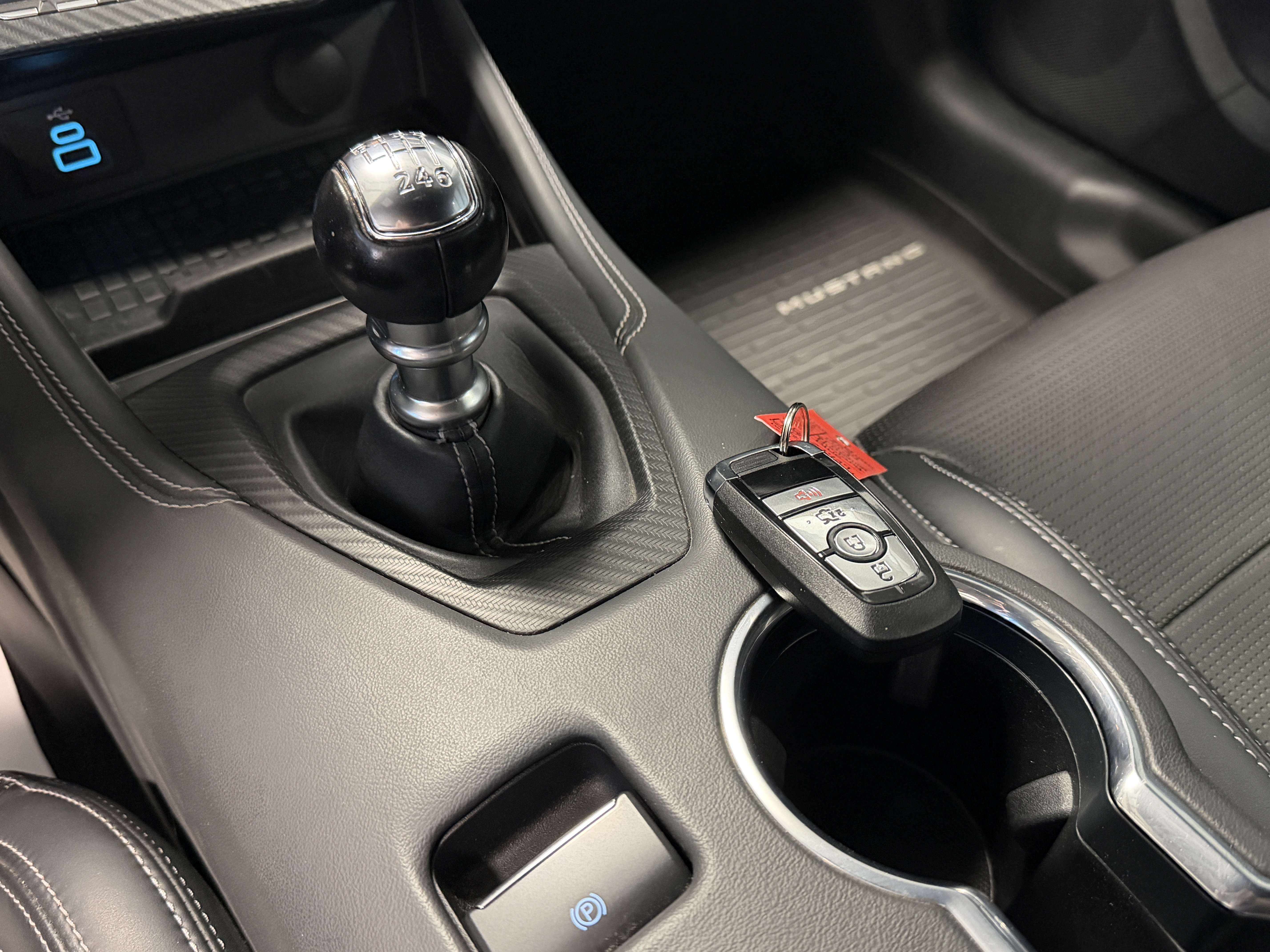Used 2024 Ford Mustang GT Premium RWD image 13