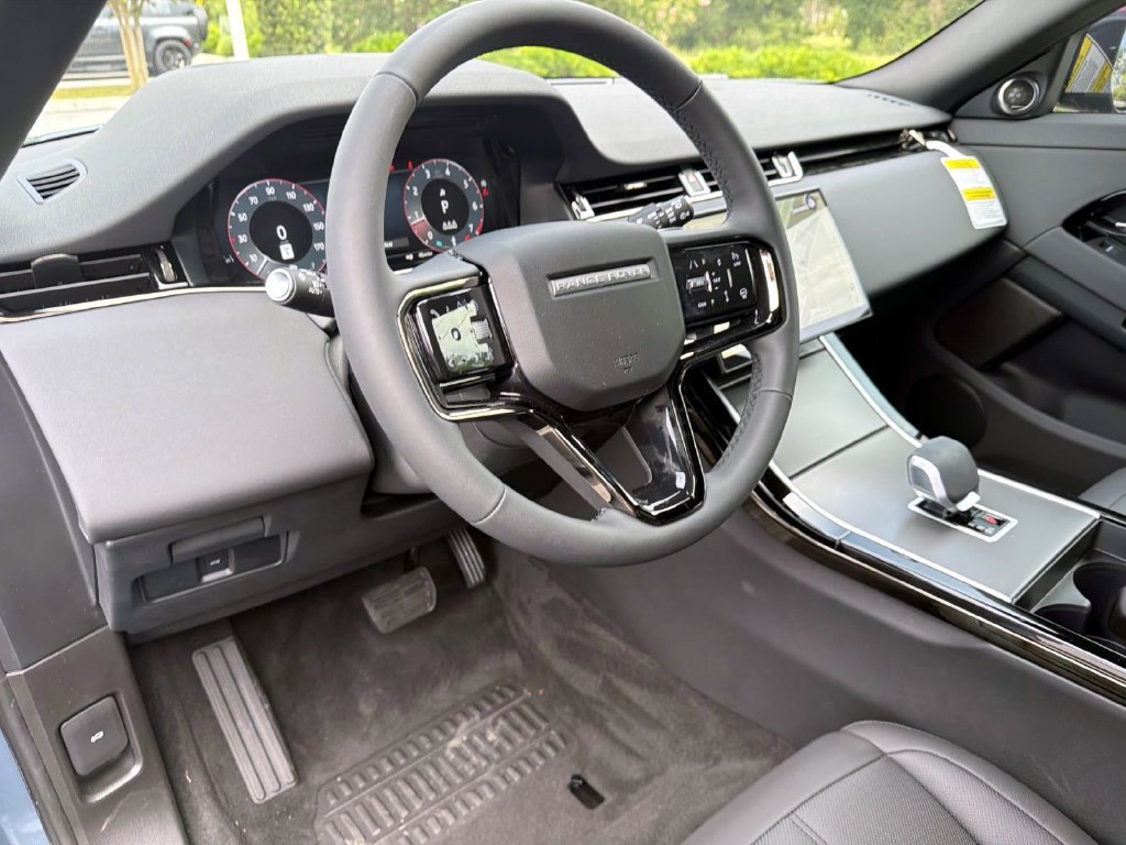 New 2026 Land Rover Range Rover Evoque S AWD/4WD image 20