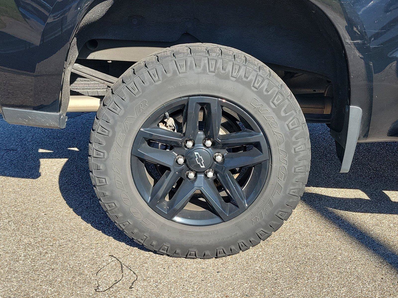 Used 2021 Chevrolet Silverado 1500 LT Trail Boss w/ LT Trail Boss Premium Package AWD/4WD image 5