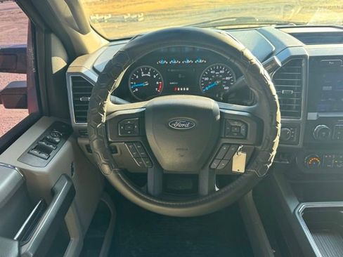 Used 2021 Ford F250 XLT w/ XLT Premium Package image 13