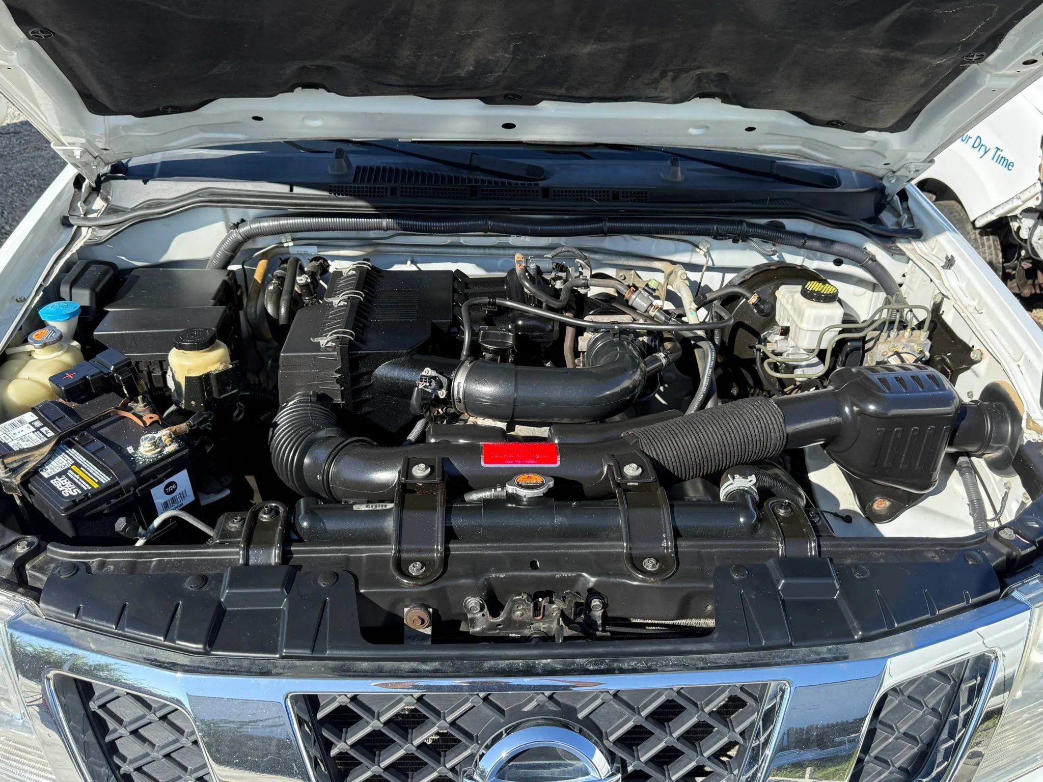 Used 2018 Nissan Frontier S w/ Work Truck Package RWD image 9